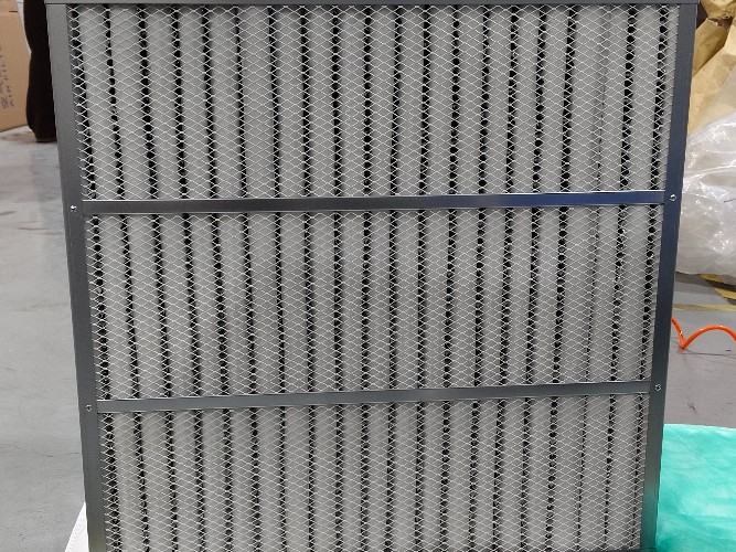 CNC加工中心油霧凈化器濾芯：車間潔凈與高效生產的中心保障